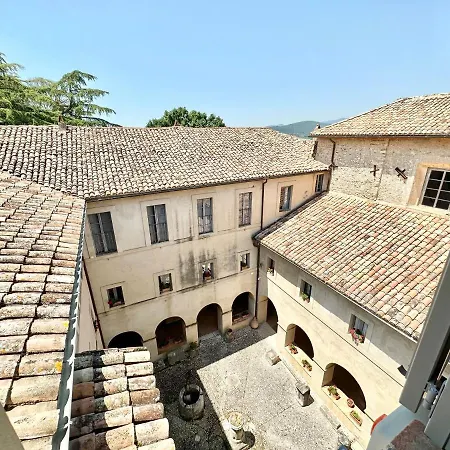 Casa vacanze Incredible Experience In An Ancient Convent From The 1200s Ginestra Sabina